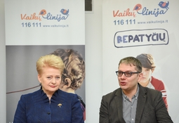 Prezidentės apsilankymas „Vaikų linijoje“ 8